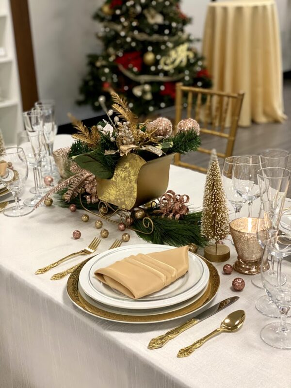 Christmas Tablescape Inspiration | A Classic Party Rental